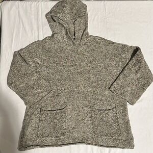 Vicente Sweater Sz L Soft And Cozy Pockets In The Front